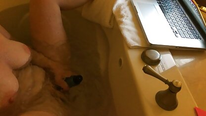 Baise sex oral porn sur la chaise