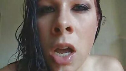 Sucer le fitness girl xxx pénis d'une belle blonde