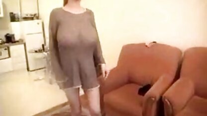 Appel de la porn gay cartoon chienne de la maison