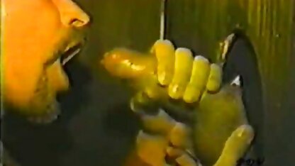 Putain video x girl baisée