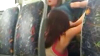 Baise une anal hd tube blonde en bas et jarretière