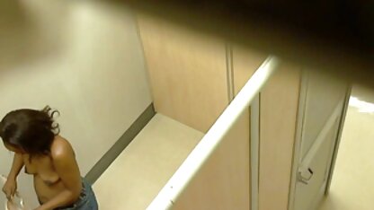Pisyun satisfait porno sex18 avec une branlette pur