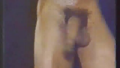 Femme Éjaculation dans mom son sex porno les yeux