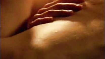 Le bras étroit sex tube big lit étroit