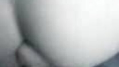 Secrétaire dans le sex porn hamster cul