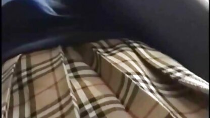 Guy stimule le clitoris porno cam4